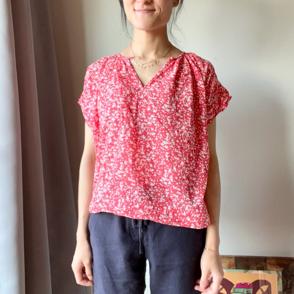 Mirth red lounge top